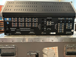 Media 11